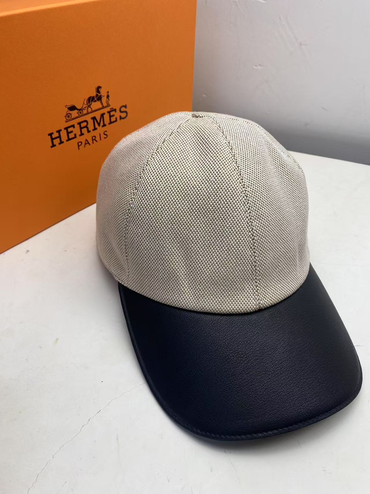 Lot 3 Casquette Hermès