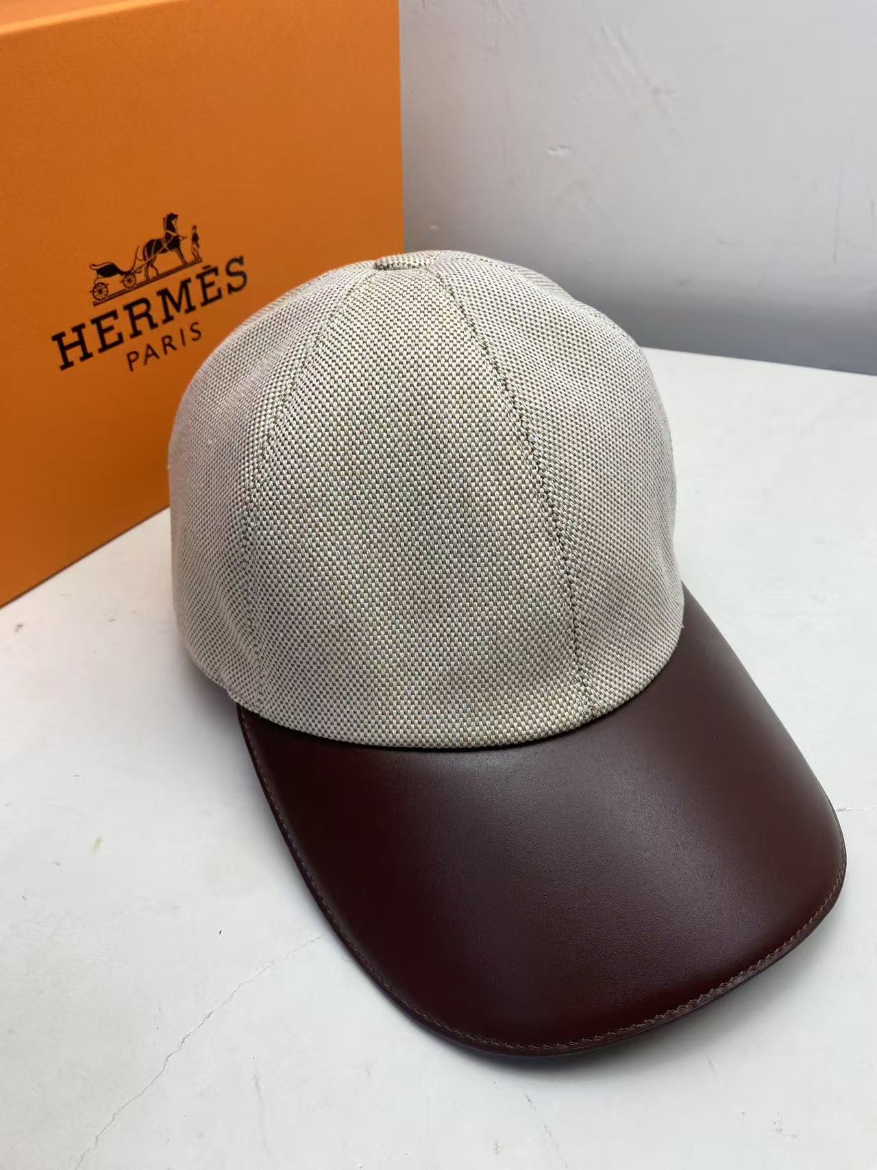 Lot 3 Casquette Hermès