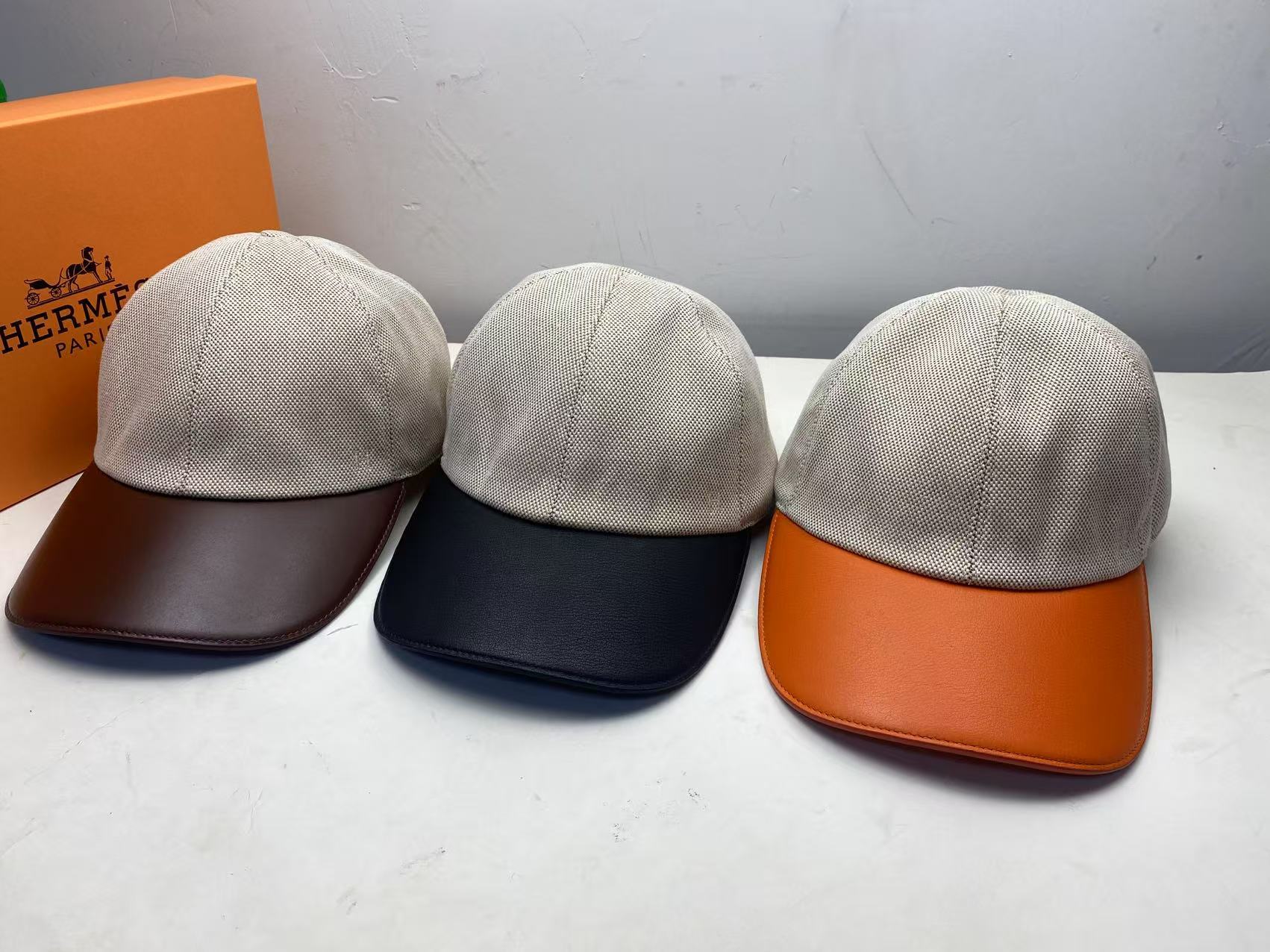 Lot 3 Casquette Hermès