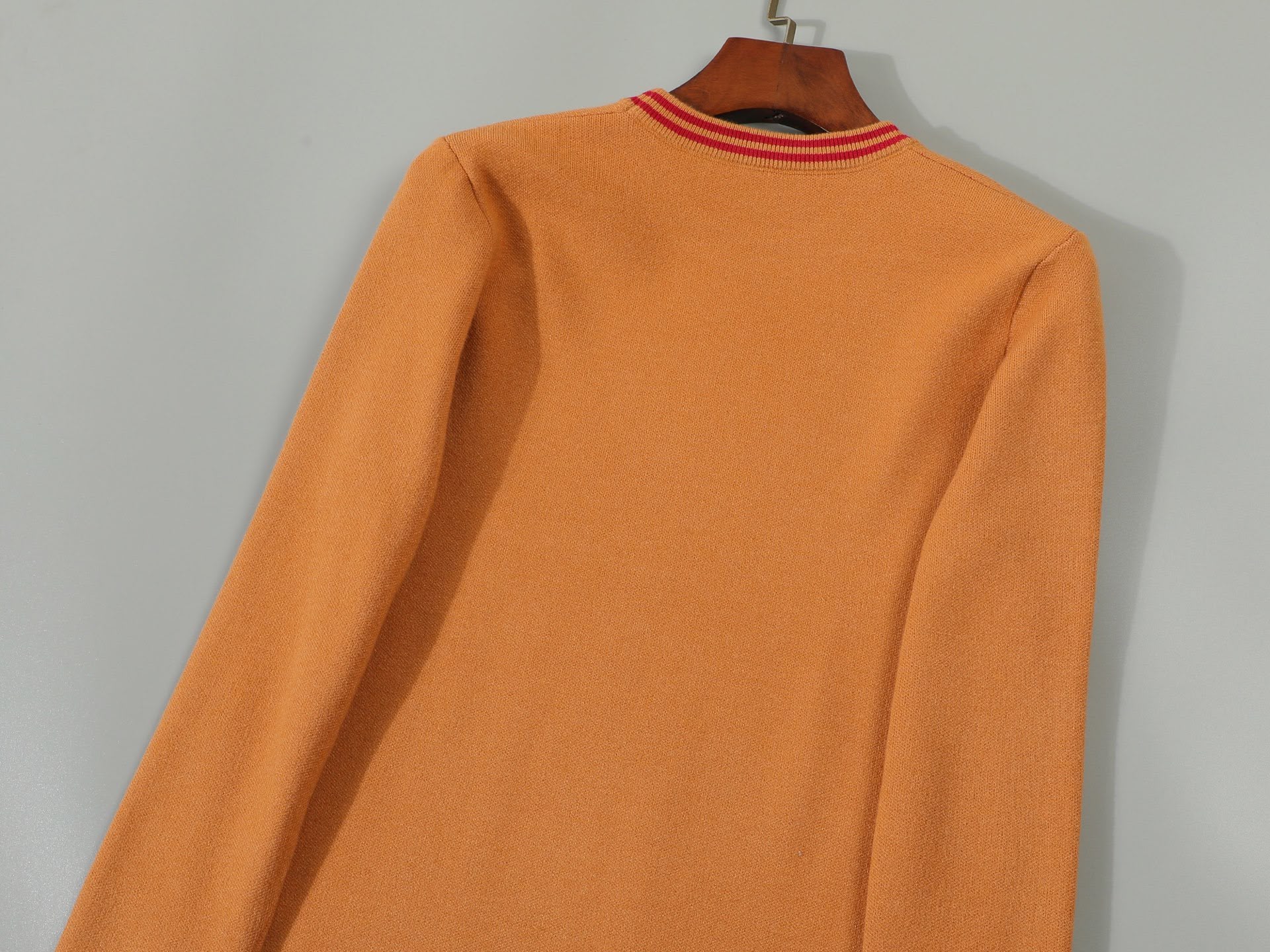 Pull Prada Orange