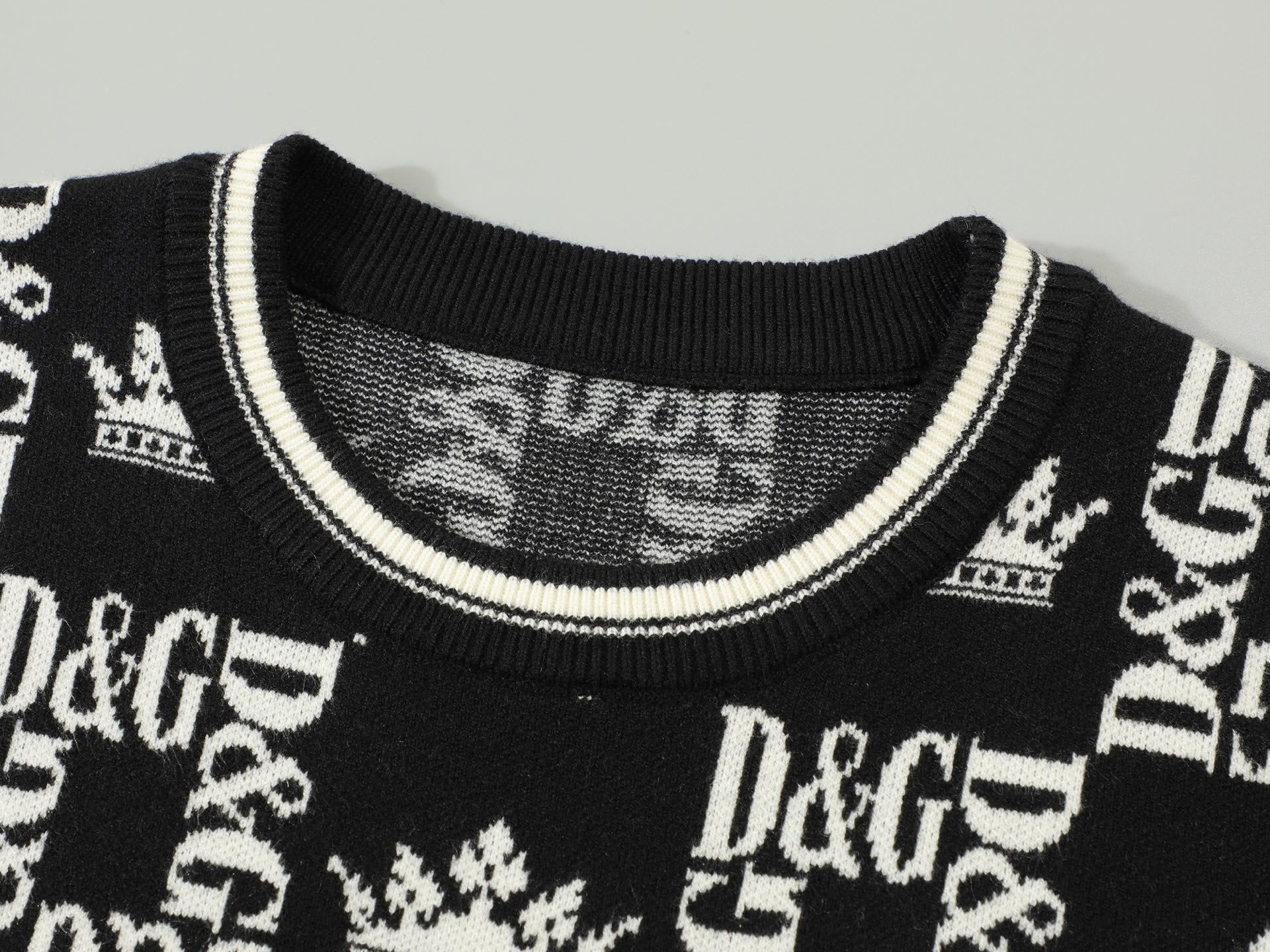 Pull D&G Noir et Blanc