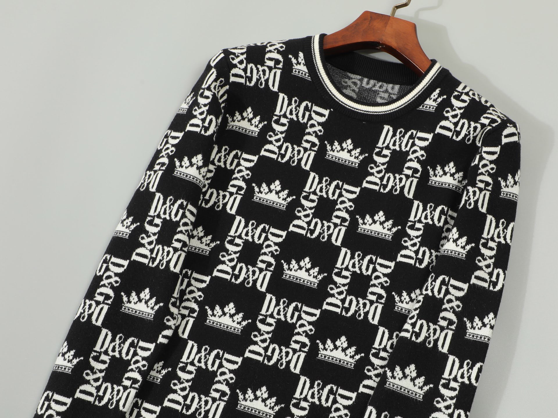 Pull D&G Noir et Blanc