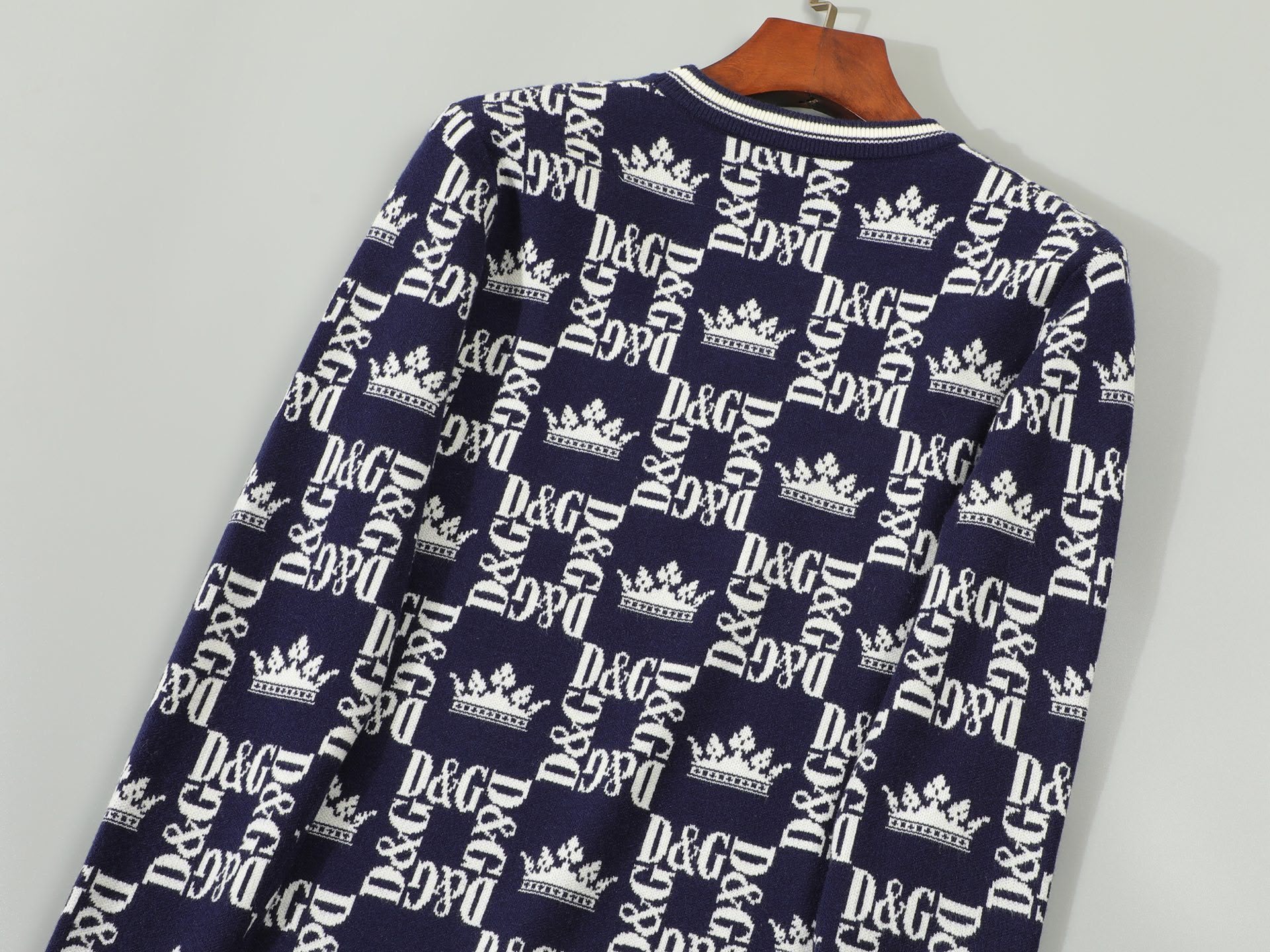 Pull D&G Bleu