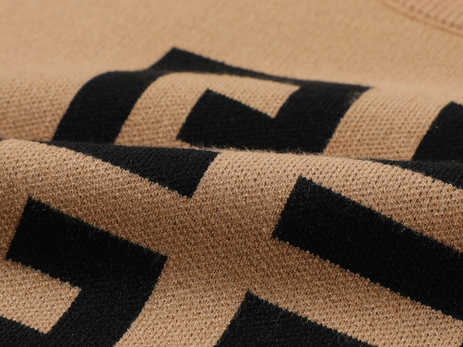 Pull Givenchy Beige