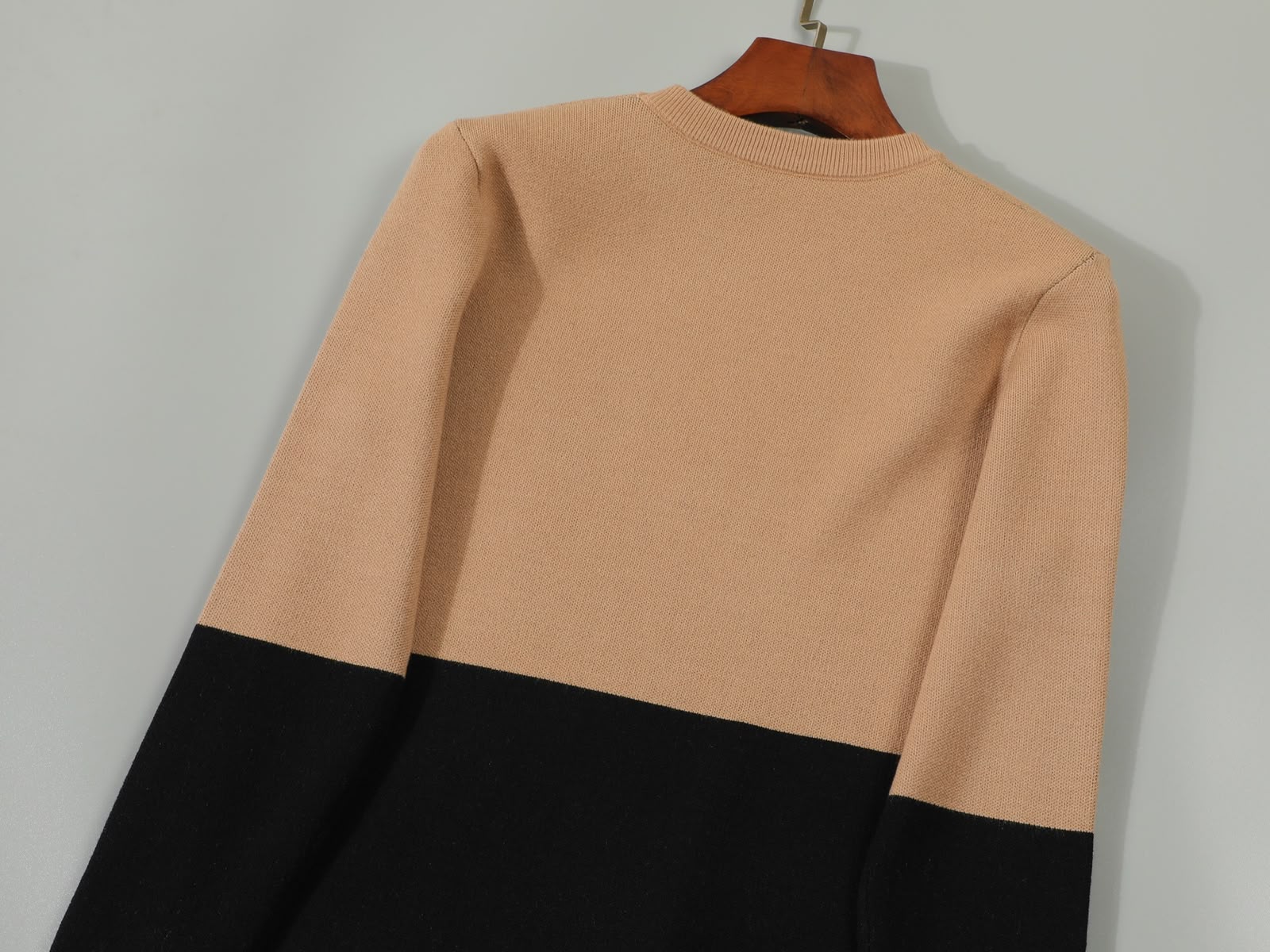 Pull Givenchy Beige