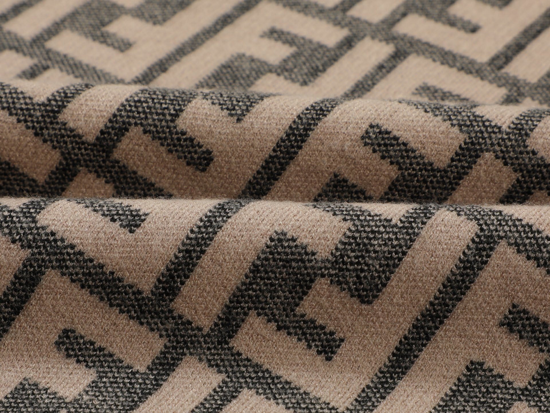 Pull Fendi Beige
