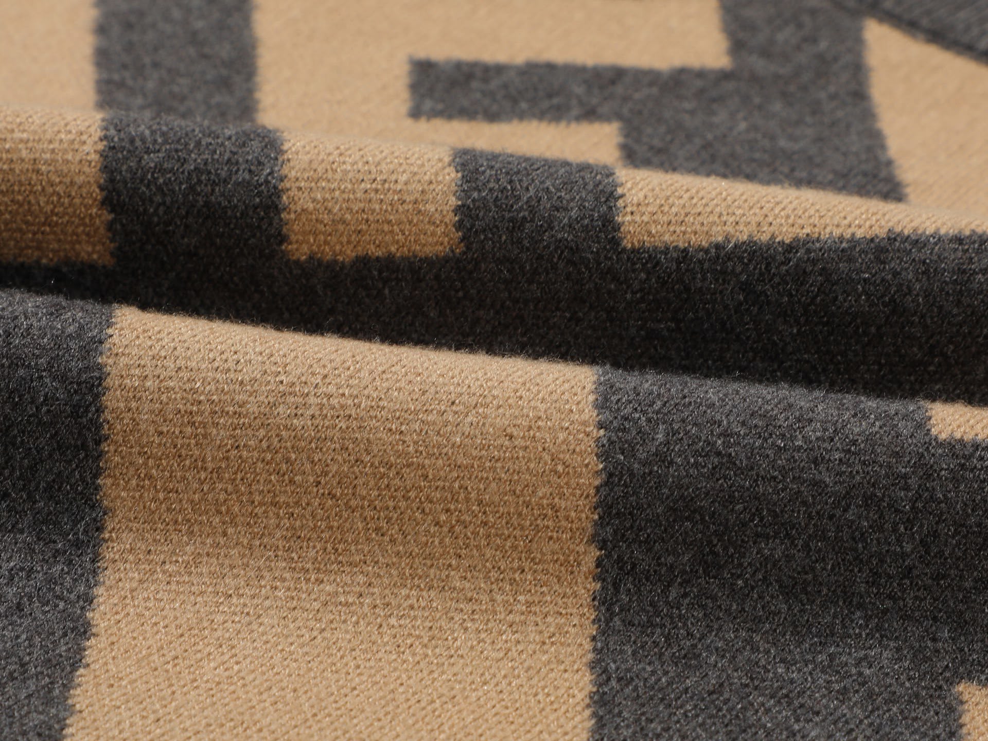 Pull Fendi Marron