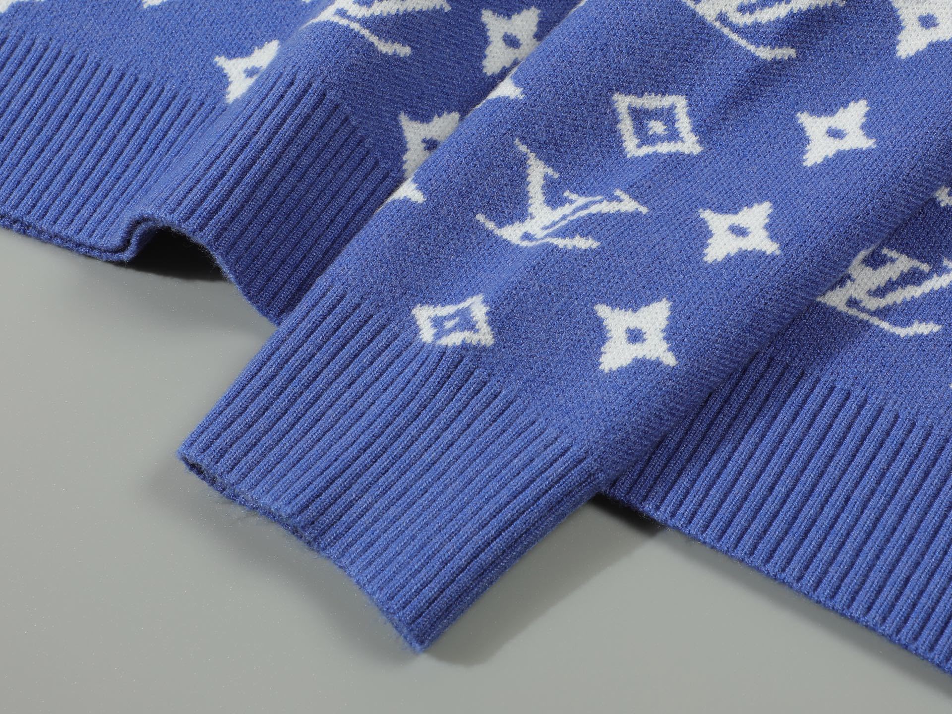 Pull Louis Vuitton Bleu