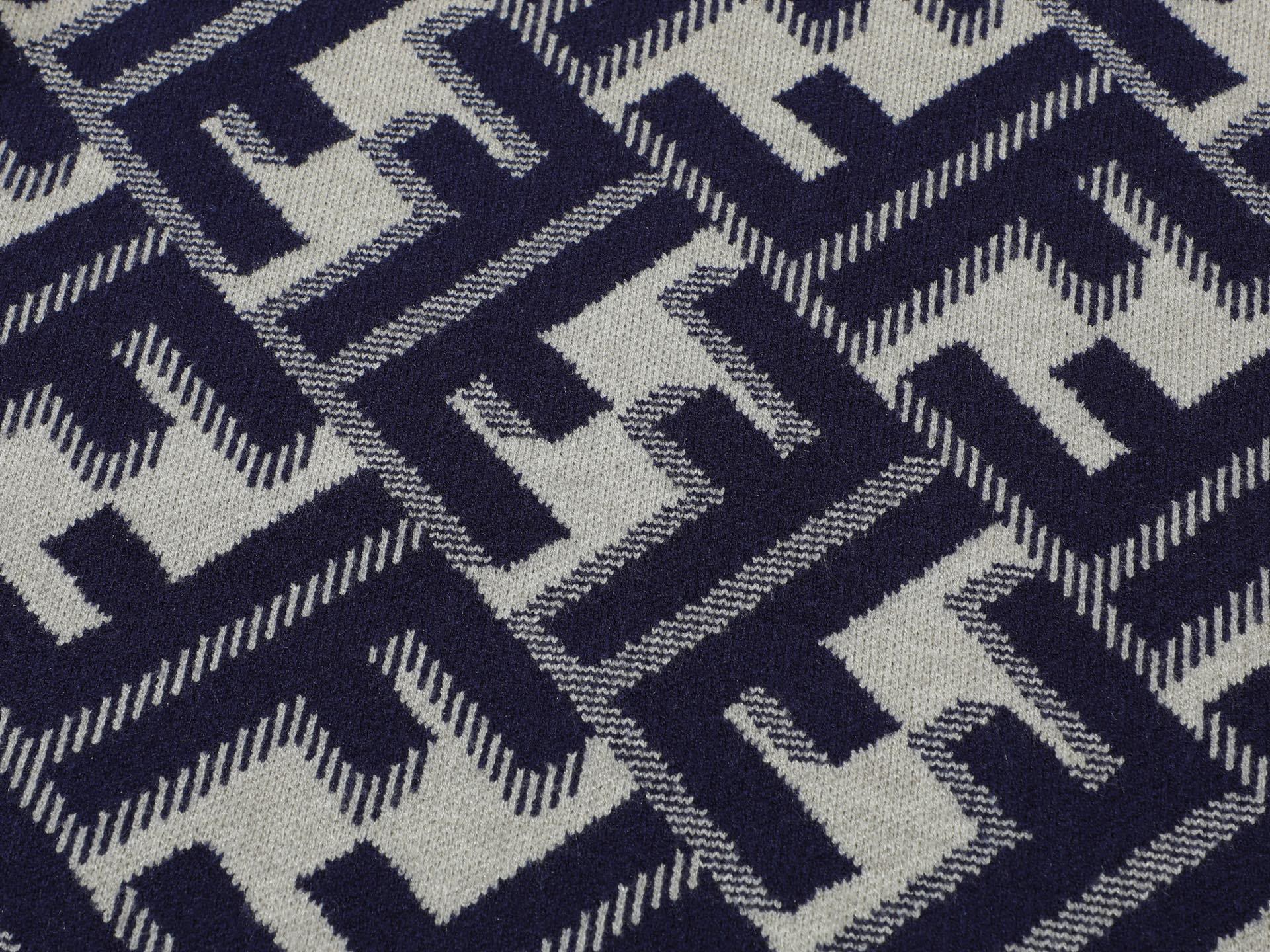 Pull Fendi Gris-Bleu