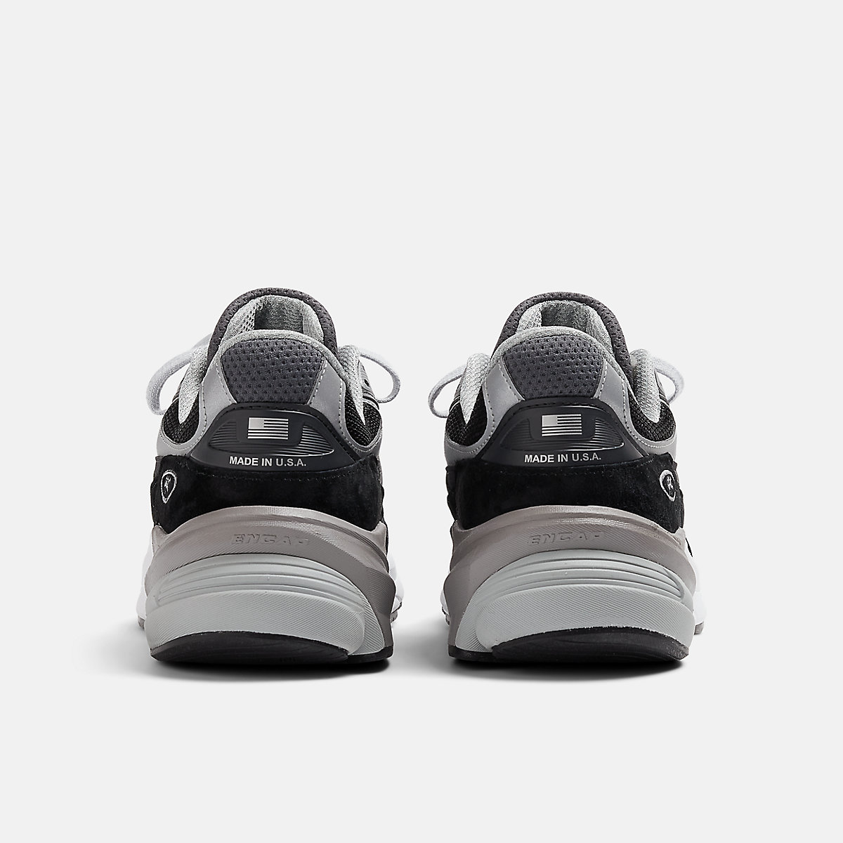 New Balance 990v6